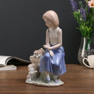 Сувенир керамика "Девчушка со щеночками на скамейке" 25х15х9 см