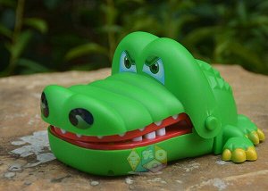 Игрушка крокодил дантист (стоматолог) с больными зубами