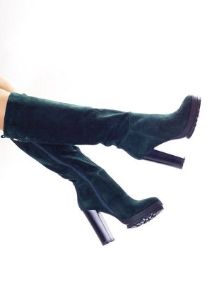 Сапоги Страна производитель: Китай
Вид обуви: Сапоги
Сезон: Весна/осень
Размер женской обуви x: 36
Полнота обуви: Тип «F» или «Fx»
Цвет: Темно-зеленый
Материал верха: Замша
Материал подкладки: Байка
Ф