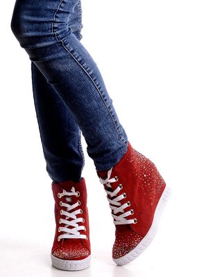 Ботинки Страна производитель: Китай
Вид обуви: Ботинки
Сезон: Весна/осень
Размер женской обуви x: 37
Полнота обуви: Тип «F» или «Fx»
Материал верха: Замша
Материал подкладки: Натуральная кожа
Каблук/П