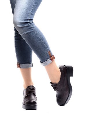 Ботинки Страна производитель: Турция
Полнота обуви: Тип «F» или «Fx»
Материал верха: Натуральная кожа
Цвет: Коричневый
Материал подкладки: Натуральная кожа
Стиль: Повседневный
Форма мыска/носка: Закру