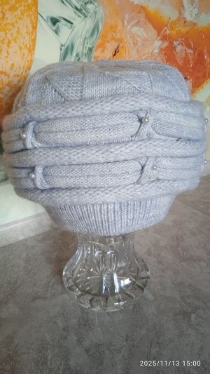 Вязаная шапка