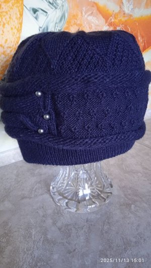Вязаная шапка