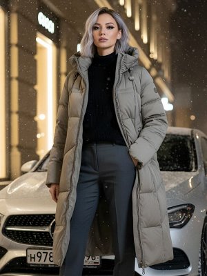 Пальто зимнее утепленное с капюшоном женское светло-коричневого цвета 7702SK