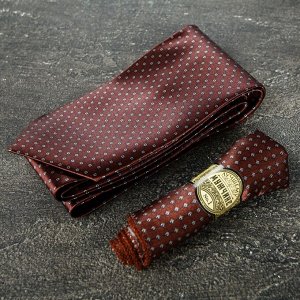 Подарочный набор (галстук, платок-сигара, фигурное мыло) "Первый во всем"