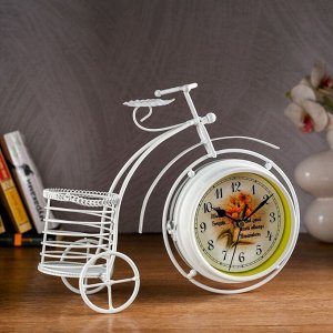 Часы настольные "Велосипед с подсвечником", белые, 29х24 см, плавный ход