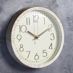 Часы настенные, серия: Классика, "Джоди", дискретный ход, d=20 см, 22.5 х 22.5 см