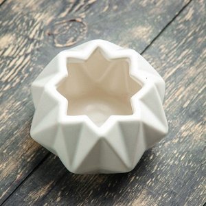 Кашпо керамическое "Треугольники" белое 10*10*7 см