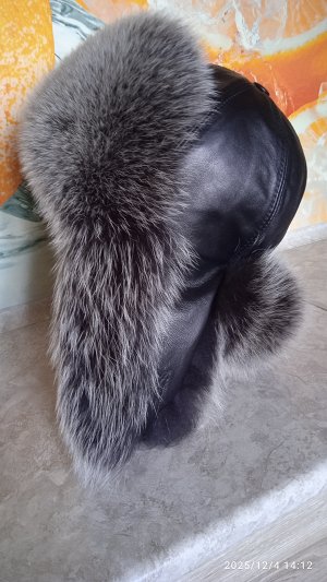 Ушанка женская песец натуральной кожей