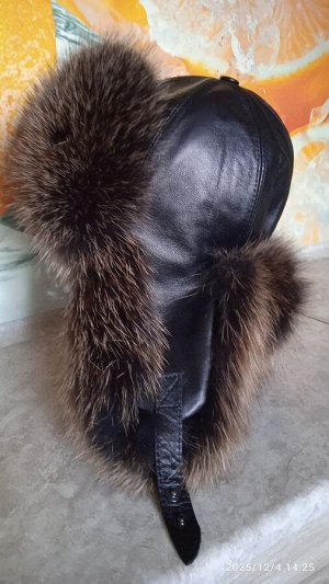 Ушанка женская лиса с натуральной кожей