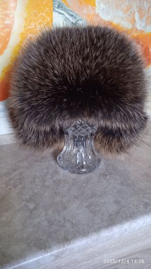 Ушанка женская лиса с натуральной кожей