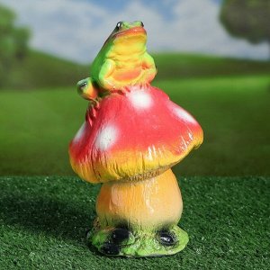 Садовая фигура "Жаба на грибе", разноцветный, 22 см