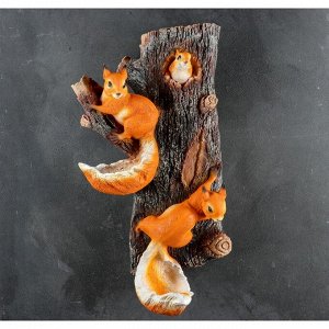 Декоративная кормушка-поилка "Белки на дереве" Хорошие сувениры из полистоуна, 60см, большая