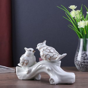 Сувенир керамика "Сойки с цветными розами" белый 15х21х7,5 см