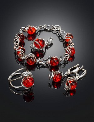 Эффектные серебряные серьги с натуральным балтийским янтарём ярко-красного цвета «Валенсия», 906512030