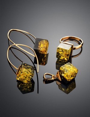 Модные серьги-крючки из позолоченного серебра и зелёного янтаря «Рафинад», 910110081