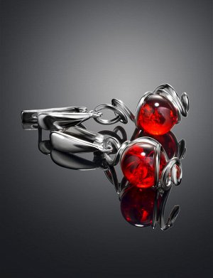 Эффектные серебряные серьги с натуральным балтийским янтарём ярко-красного цвета «Валенсия», 906512030