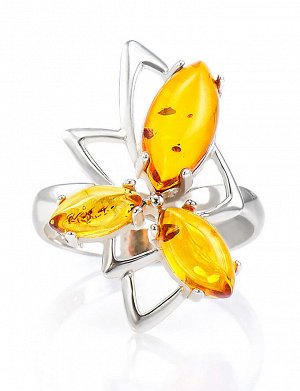Эффектное кольцо «Калипсо» из серебра и натурального янтаря золотисто-коньячного цвета, 606310046