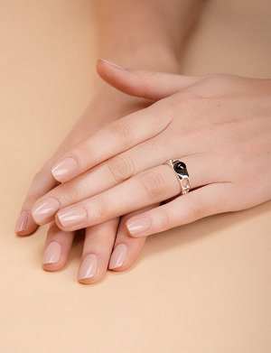 Кольцо с вишнёвым янтарём в перфорированной серебряной оправе «Энигма», 906305399