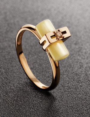 Красивое кольцо из золота и натурального янтаря «Скандинавия», украшенное фианитом, 906211079