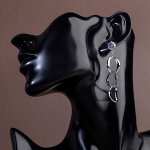 Серьги со стразами &quot;Взаимность&quot; три кольца, цвет белый в серебре