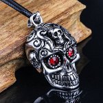 AC035 Кулон со шнурком Череп со стразами 3х2см