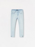 Джинсы slim fit