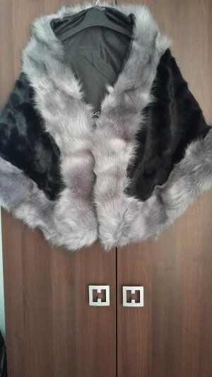 Меховая накидка