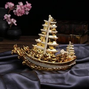 Сувенир керамика "Золотой корабль со слитками золота" 25х31х8 см