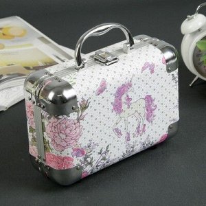 Шкатулка металлокаркас чемодан "Единорог в цветах с бабочками" с блёстками 18х24,5х10 см