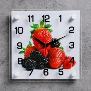 Часы настенные, серия: Кухня, "Клубника и ежевика", 25х25 см, микс