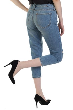 Женские джинсы капри Girlfriend Fit – высокая талия, рваный акцент на бедре №135