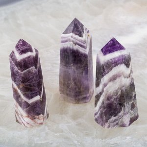Кристалл Аметист кварцевый