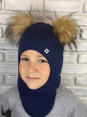 Арт.758 Шлем зимний для мальчиков и девочек с искусственными помпонами