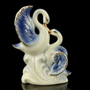 Сувенир керамика "Лебеди с цветком розы" страза 12,8х4,2х10 см