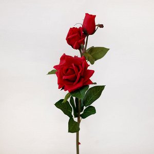 Чайная роза (1 открытый + 2 закрыты бутона). Искусственный цветок.