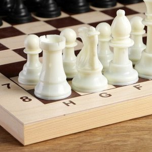 Шахматные фигуры, пластик, король h-10.5 см, пешка h-5 см