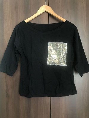 Кофта Фасон свободный, длина - 50 см