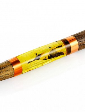 Ручка из дерева и натурального цельного балтийского янтаря с включениями, 910612018