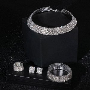 Набор 4 предмета: серьги, колье, браслет, кольцо безразмерное "Фешн", цвет белый в серебре