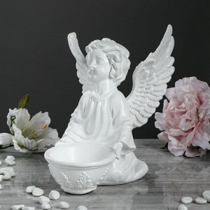 Статуэтка "Ангел с чашей", белая, гипс, 17*19*22 см