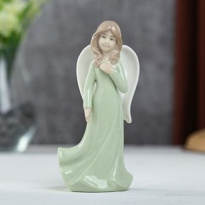 Сувенир керамика "Девушка-ангел в зелёном платье - честность" 13.5х4.3х6 см