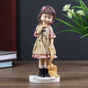 Сувенир полистоун "Малышка в платье с рюшами и зайцем в руке" 23х9,5х7,5 см
