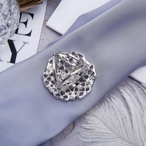Кольцо для платка "Ажур" цветы, цвет белый в серебре