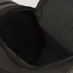 Сумка спортивная на молнии, 3 наружных кармана, длинный ремень, цвет чёрный/хаки