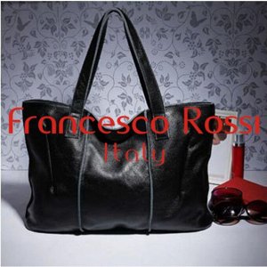 Tasoula Городская стильная женская сумка из 100% натуральной кожи.
 
 Размеры: длина – 44 см, высота – 32 см, ширина – 10 см, длина ручек – 20 см
 
 Удобна и практичная сумка на все случаи жизни. Прос