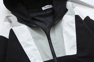 Куртка чёрно-белая
