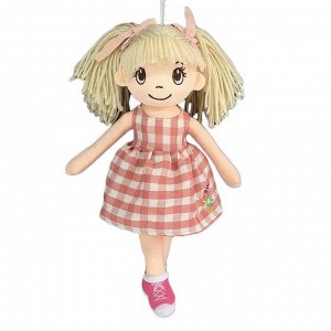 Кукла ABtoys Мягкое сердце, мягконабивная в клетчатом платье, 30 см618