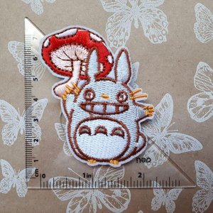 Брошь-нашивка "Тоторо с грибом" – My Neighbor Totoro