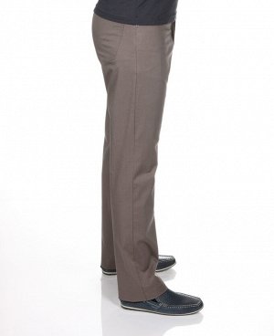 Джинсы Джинсы BAYRON 31006
Летние классические джинсы, прямого кроя с застежкой на молнию, изготовлены из облегченной ткани, прекрасно подходят для жаркой погоды. Фабричное производство, правильные ле